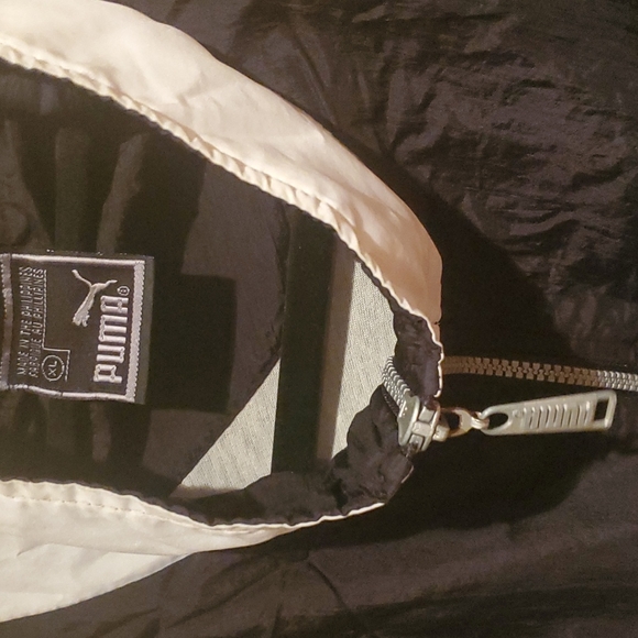 Black and white Puma jacket - Picture 2 of 3